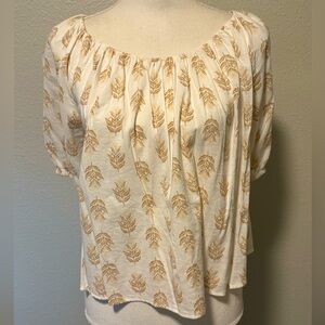 Old navy blouse size M